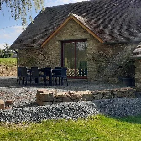 Casa de Férias Maison Avec Mare Solesmes (Sarthe)