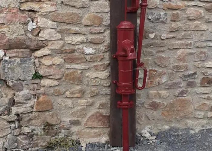 Maison Avec Mare * Solesmes (Sarthe)